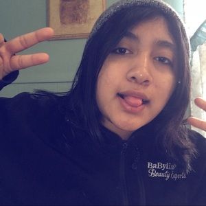 Meet your Posher, Celeste